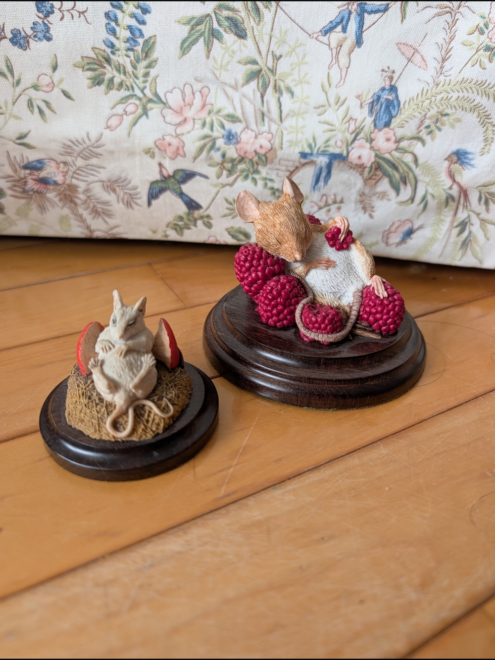 1990 Country Artist Figurines